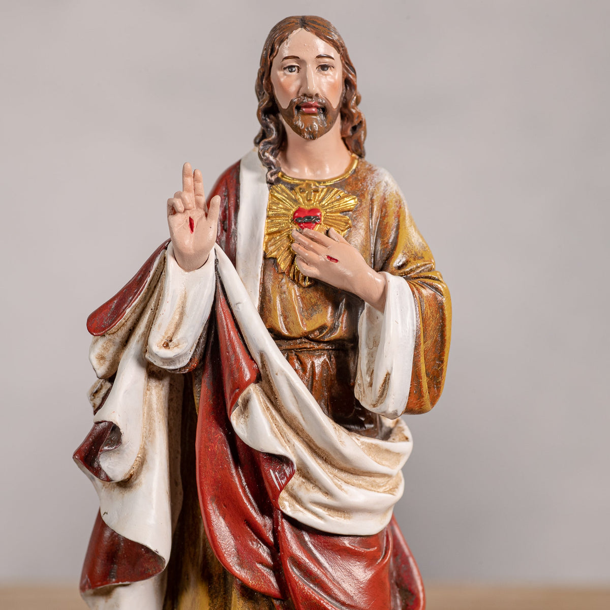 His Hearts Inexhaustable Love For Us: The Sacred Heart of Jesus