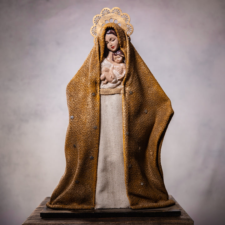 Statue - Madonna &amp; Child - Gold - Burlap - Sculpture