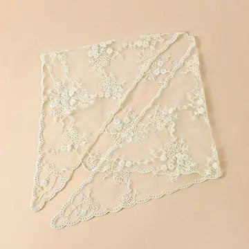 Veil - Lace - Triangle