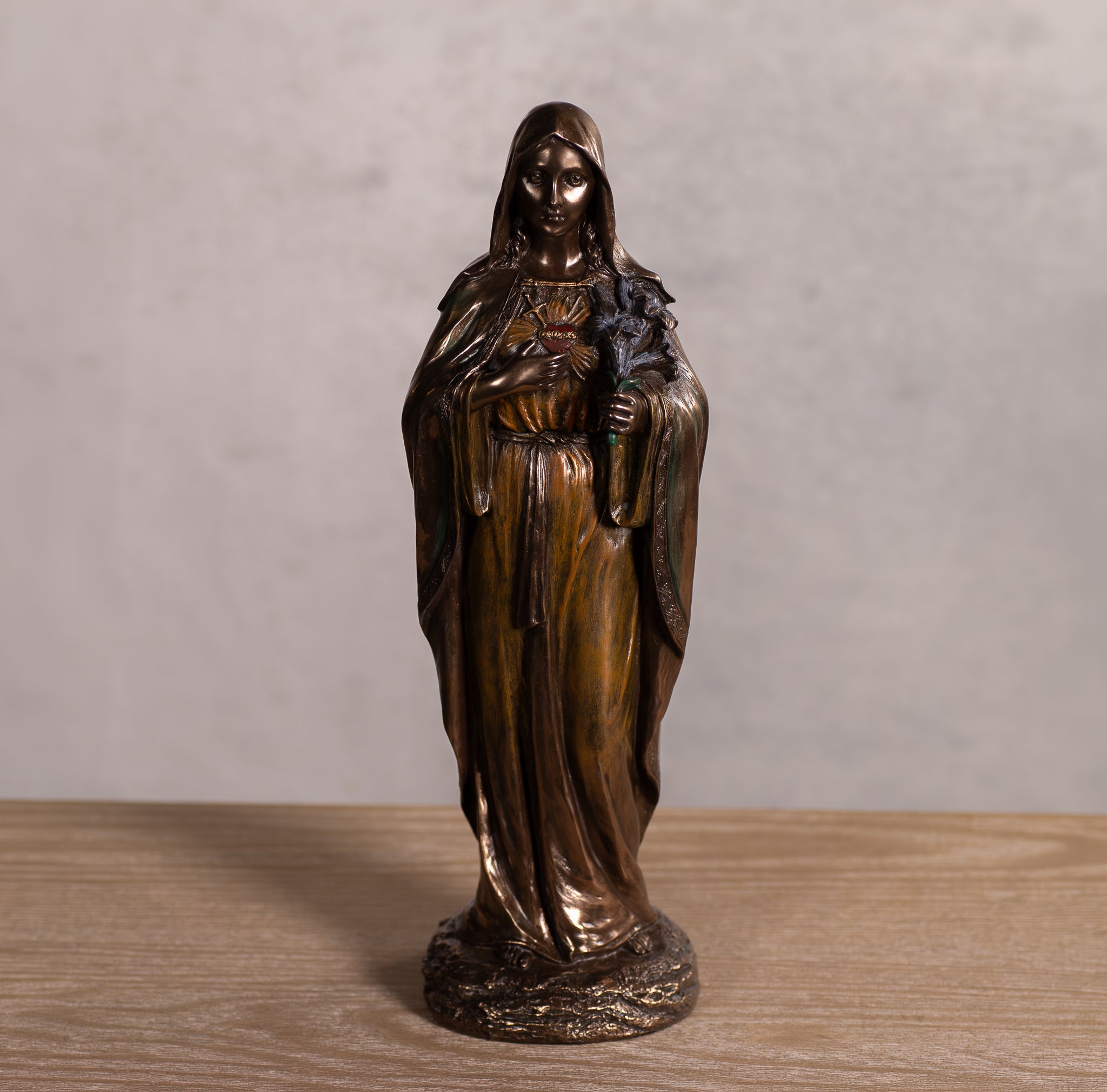 IHM Statue