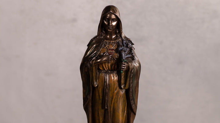 IHM Statue