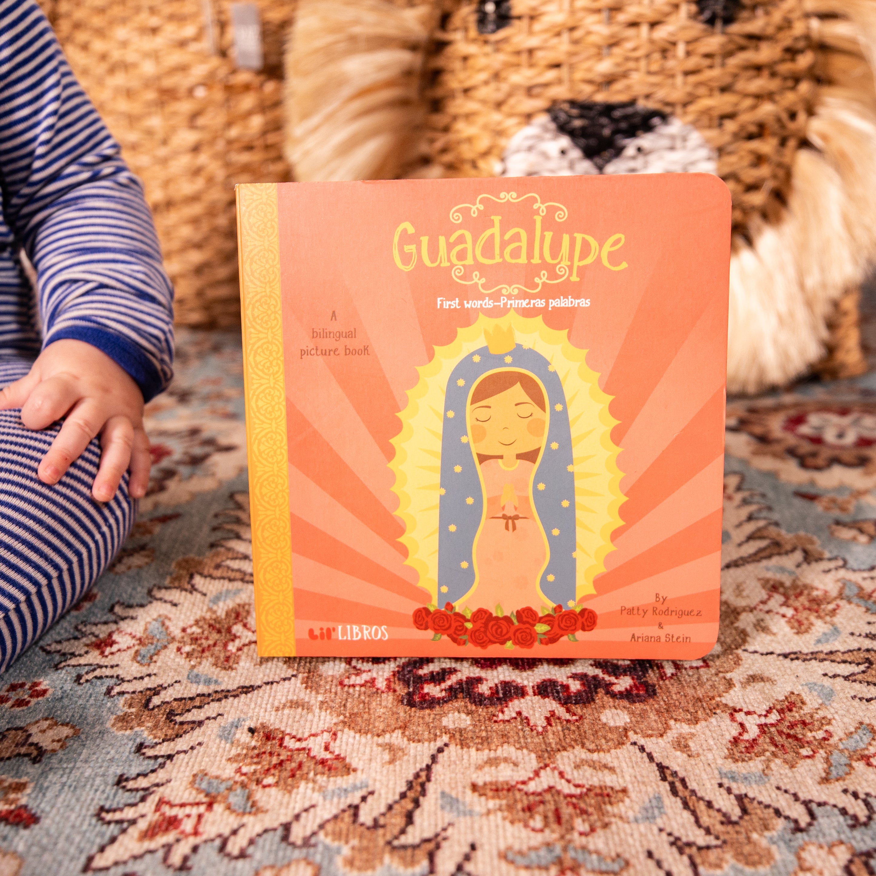 Bilingual Book - Guadalupe: First Words/Primera Palabras