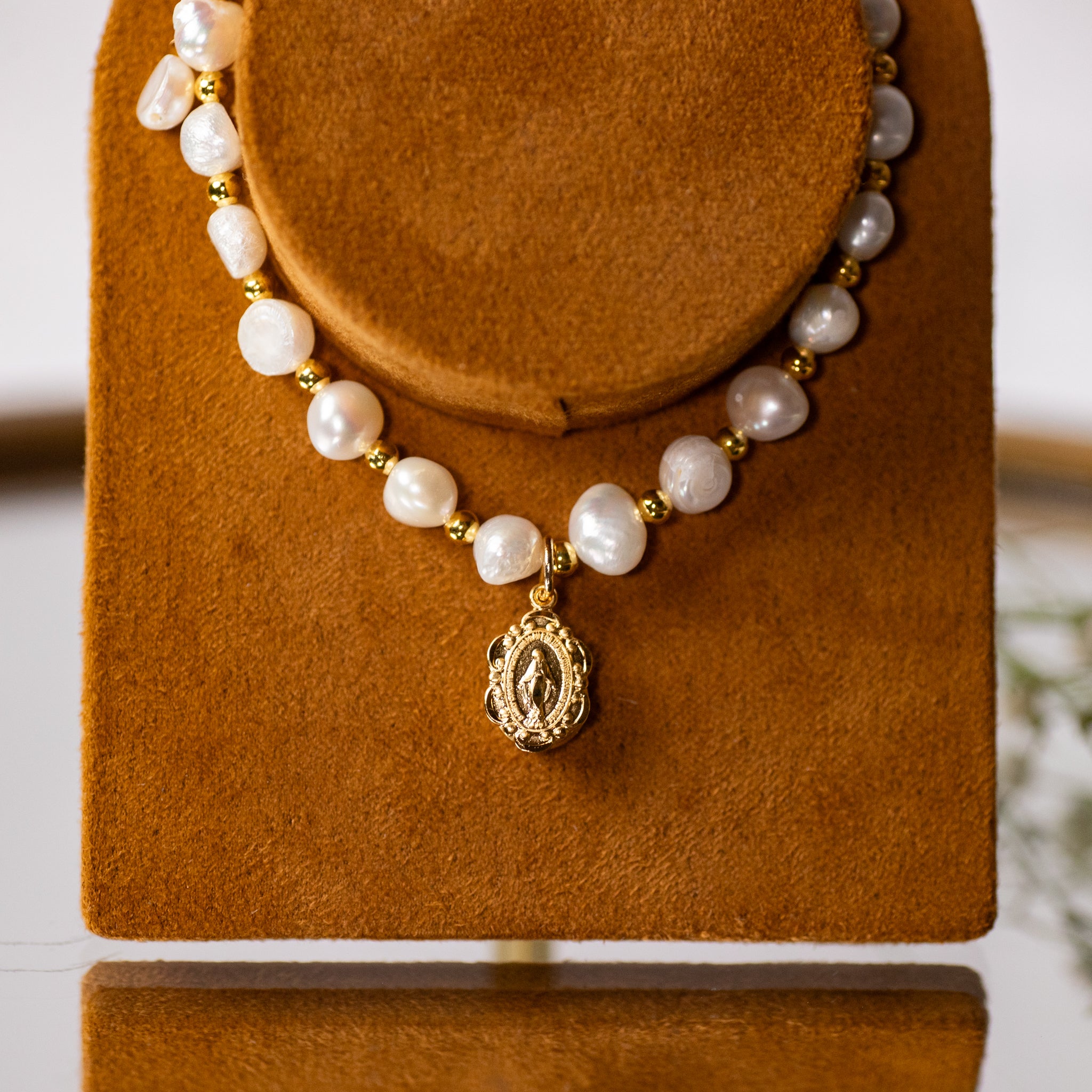 Bracelet - MM - Pearl - Gold Bead Plated - Gold Over SS