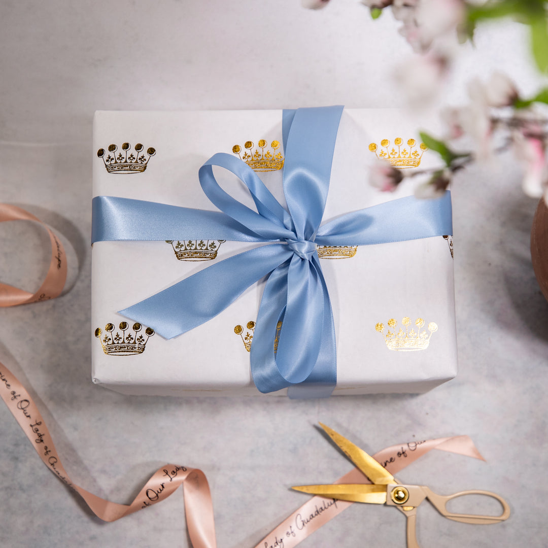 Gift Wrap - Gold Crown