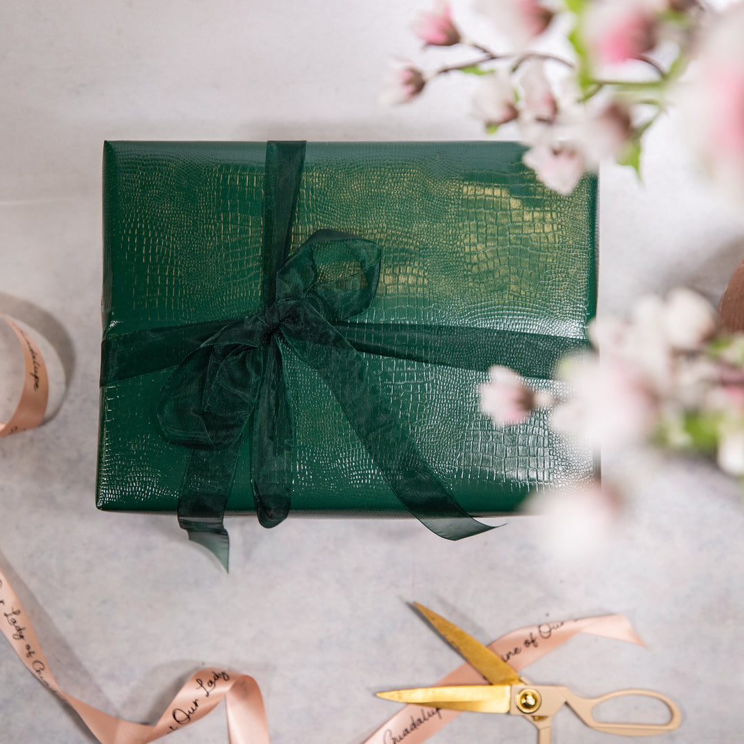 Gift Wrap - Lux Heavyweight - Green - Reptile Texture