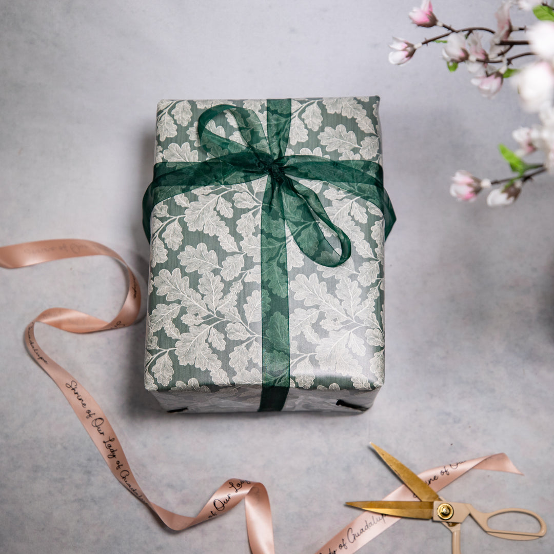 Gift Wrap - Premium - Green Leaves