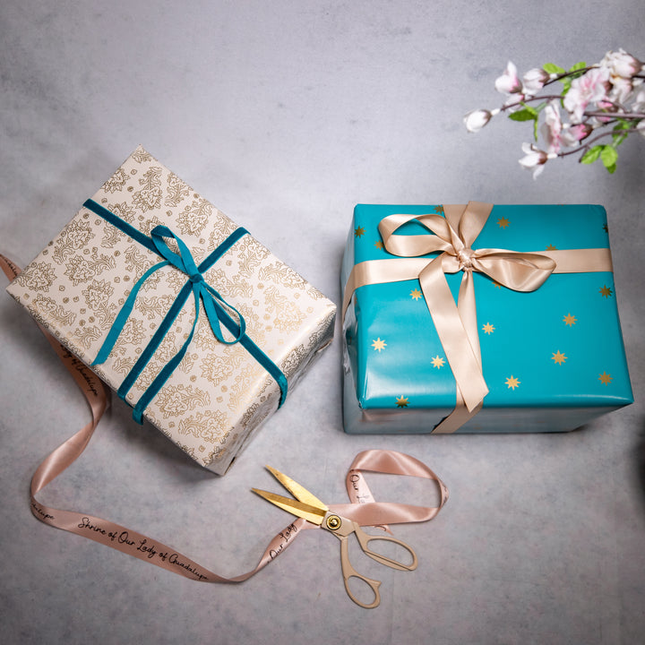 Gift Wrap - OLG - Stars and Quincunx Flowers