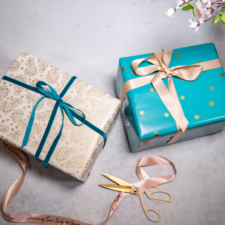 Gift Wrap - OLG - Stars and Quincunx Flowers