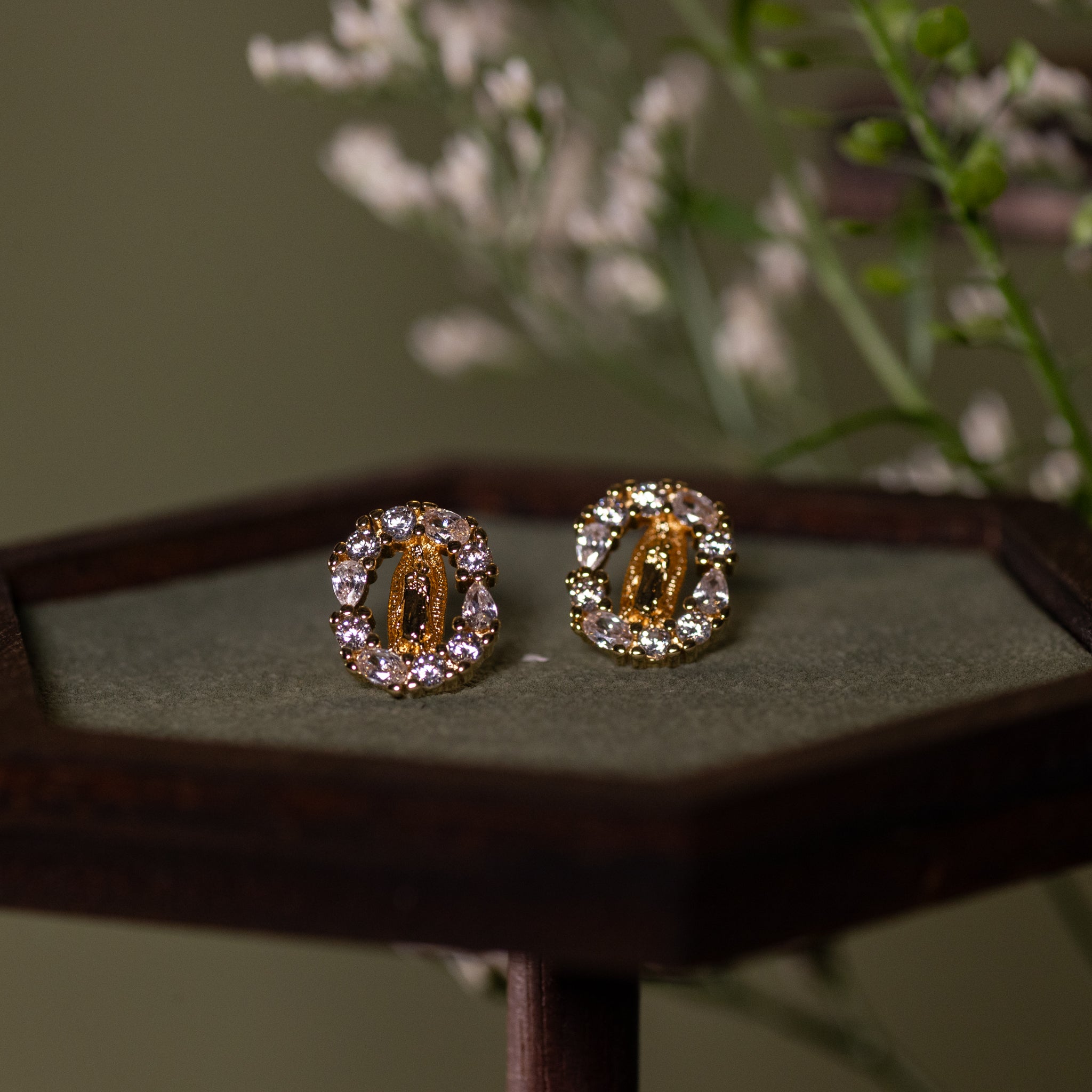 Earrings - OLG - 16K Gold Filled - Oval