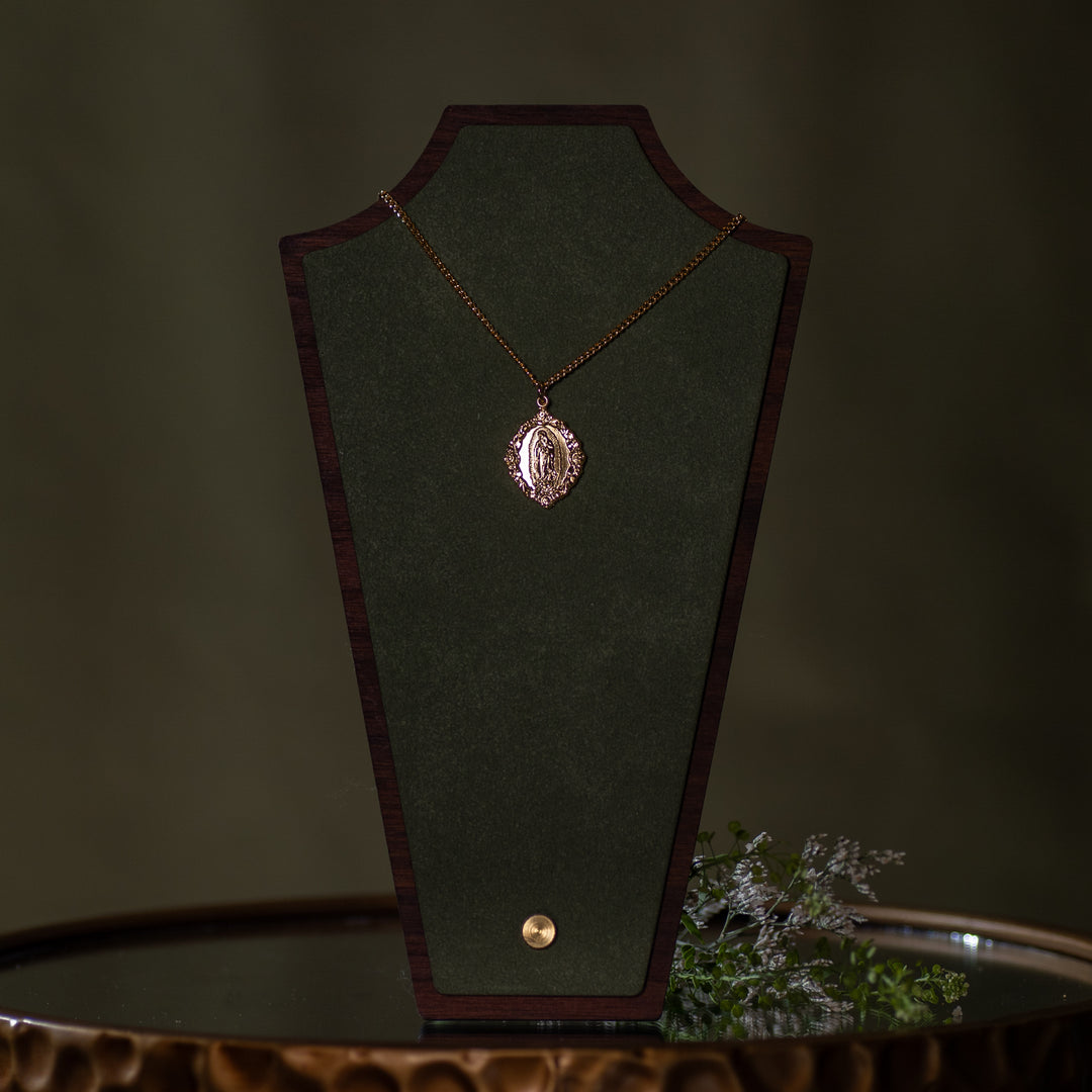 Pendant - OLG with Rose Border