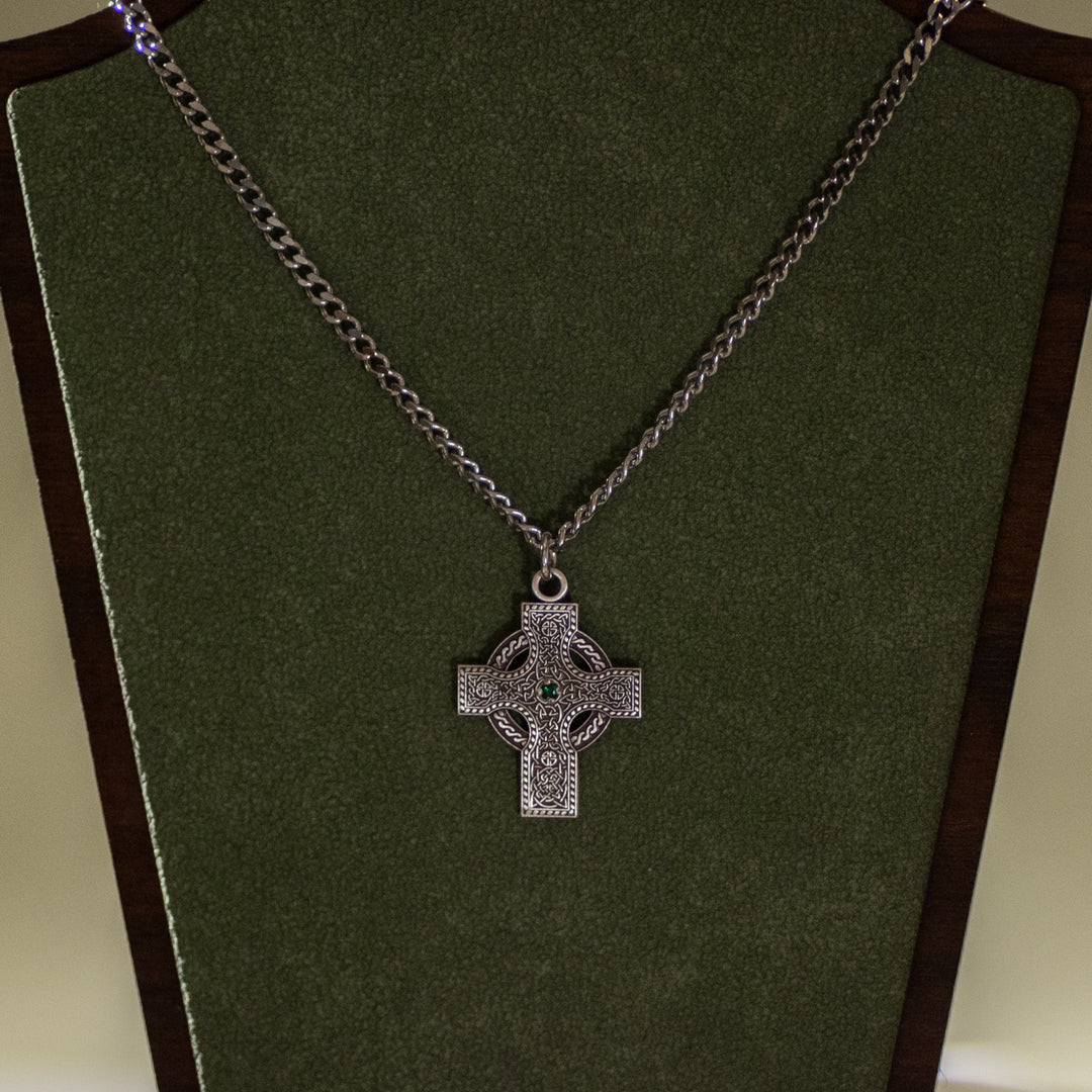 Pendant - Celtic Cross - Iona - Emerald Center - SS - 24" Rhodium Plated Chain