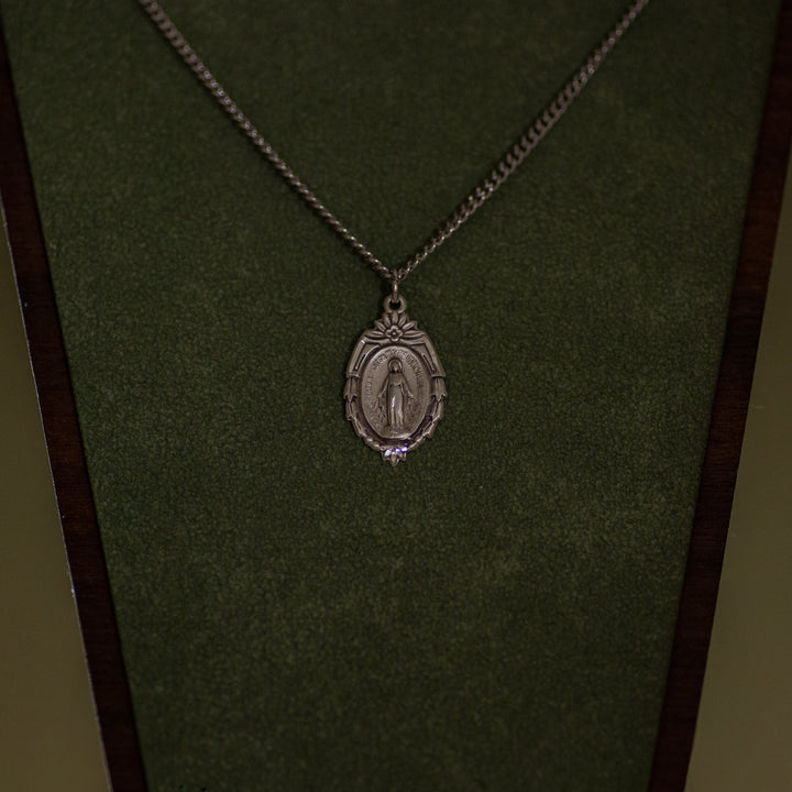 Pendant - MM - Sterling Silver Medal - 18" Stainless Steel Curb Chain