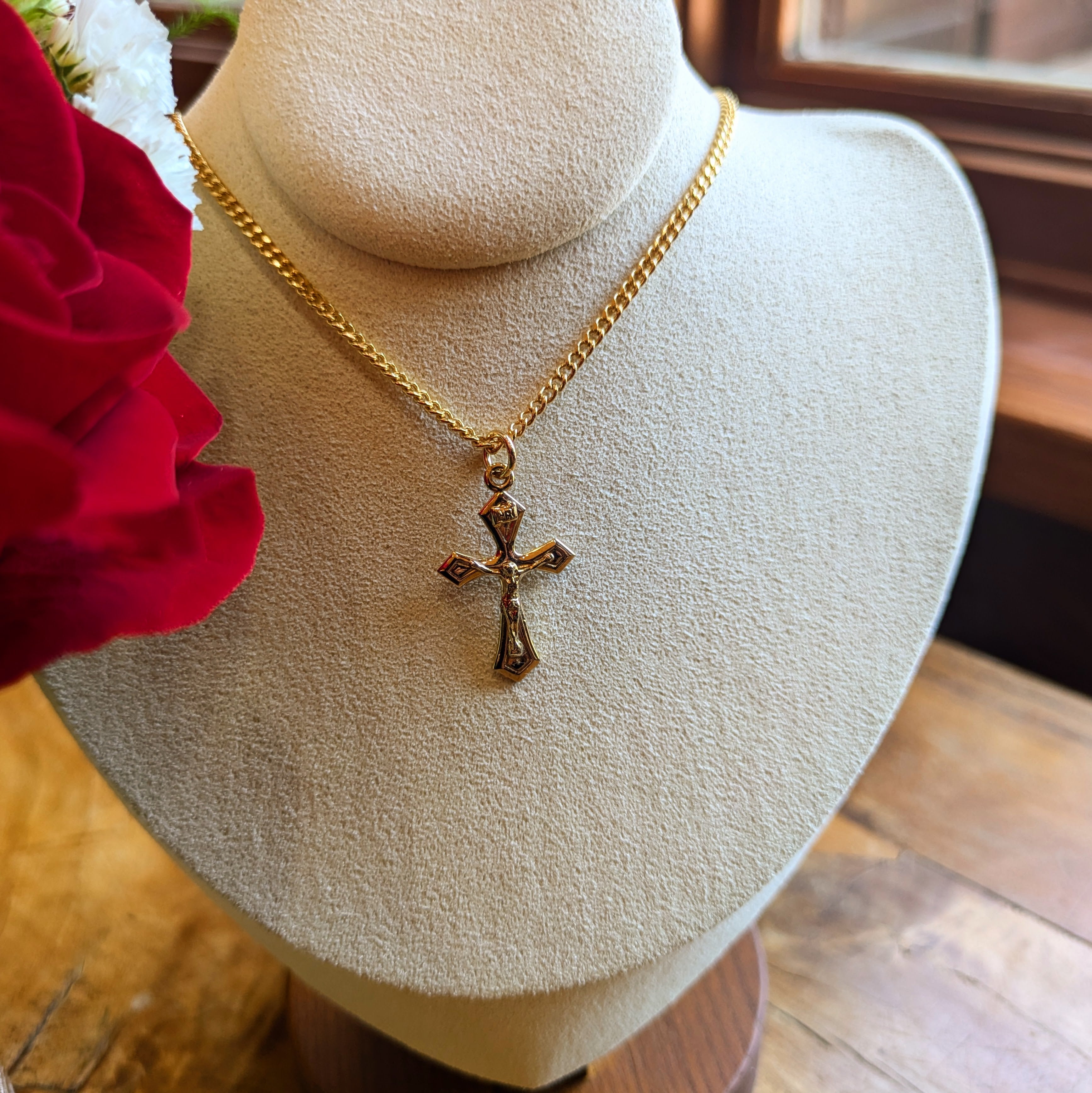 Pendant - Crucifix - Gold Over SS - 18" Gold Plated Chain