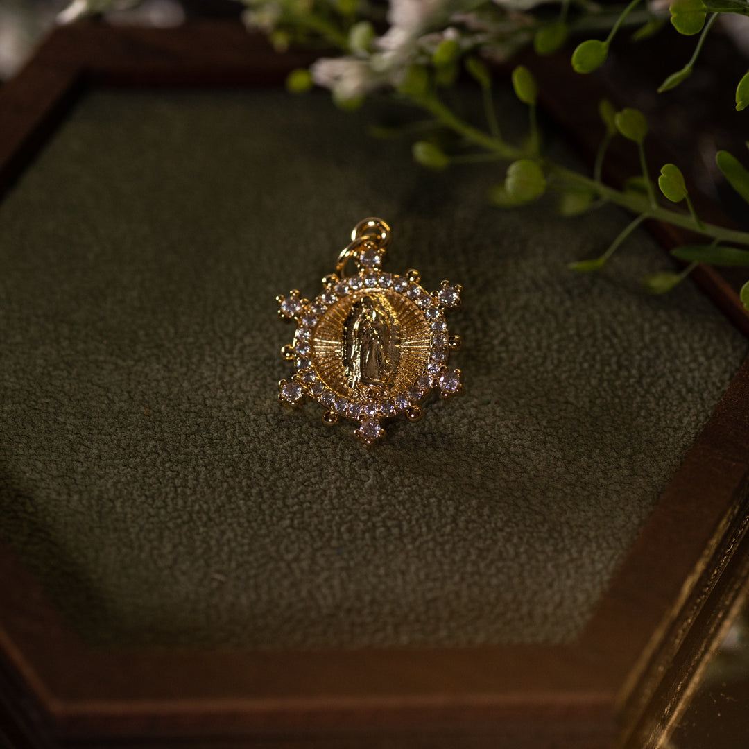 Pendant - OLG - Crystal - Gold