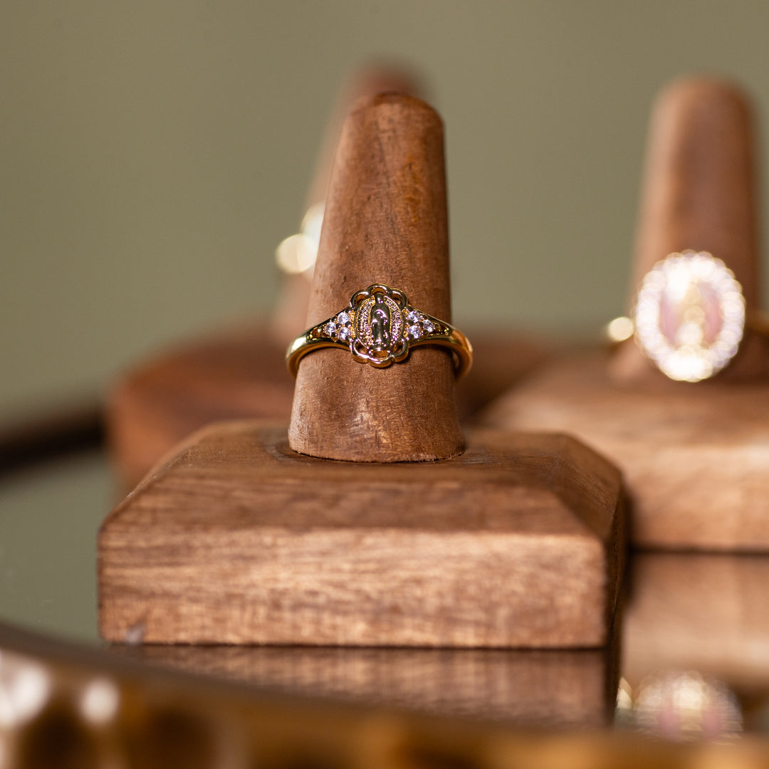 Ring - OLG - Gold - Oval - Crystals