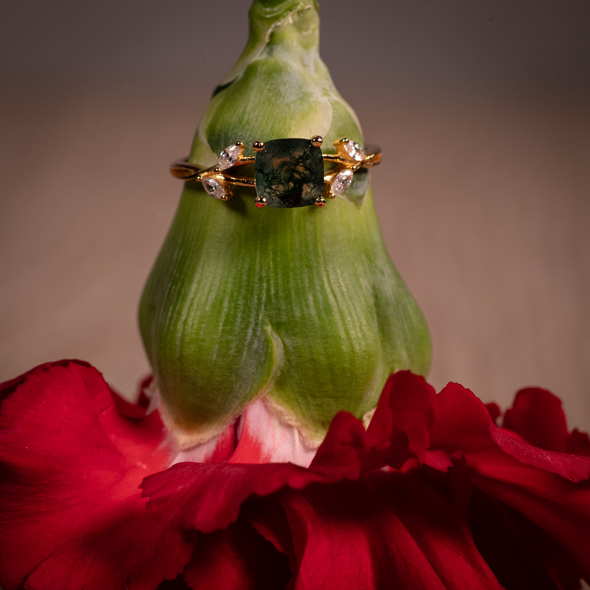 Agate Leaf Design Ring