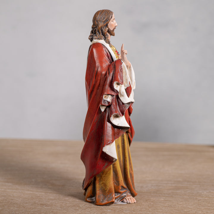 Sacred Heart of Jesus Statue