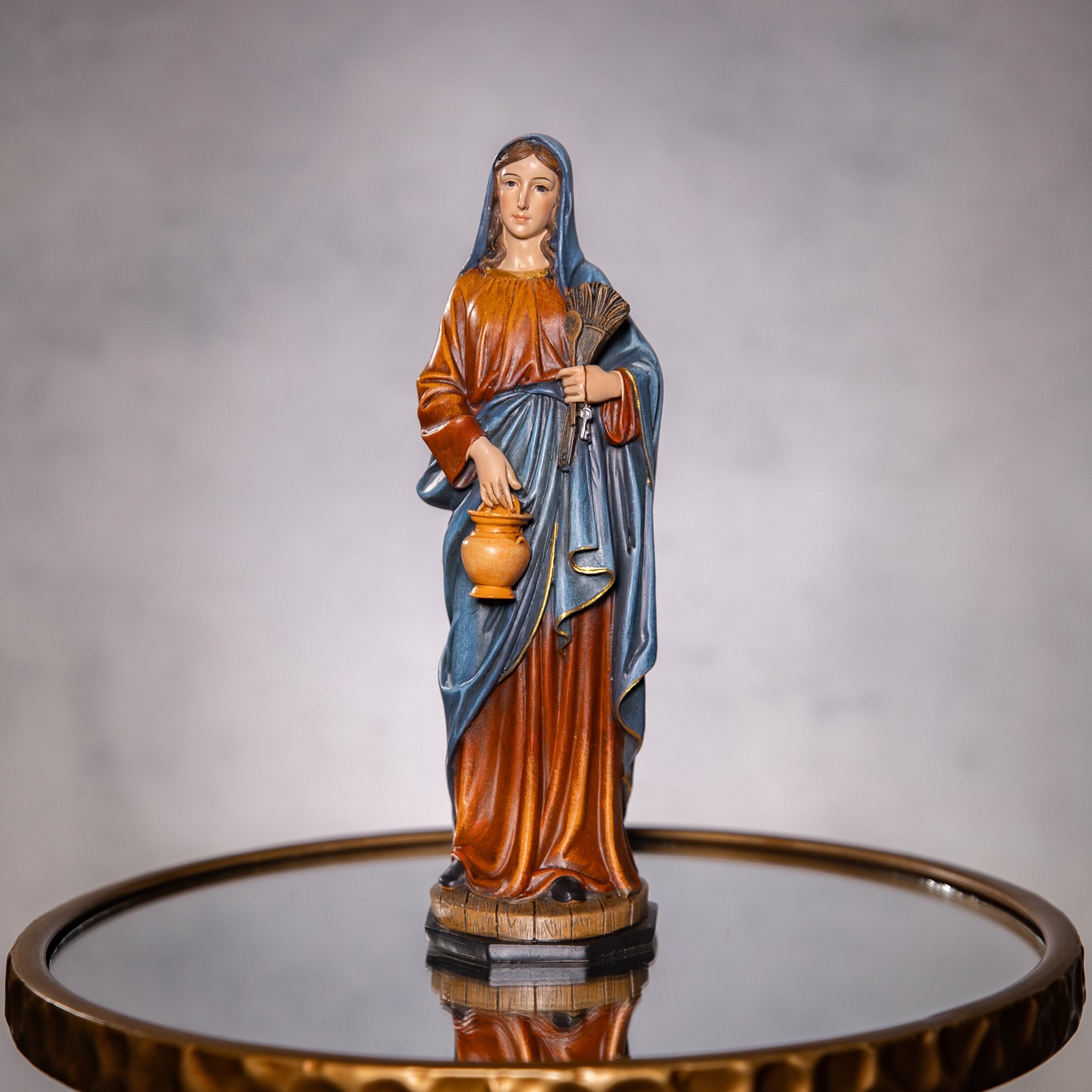 Statue - Kitchen Madonna - Resin/Color - 9.25"