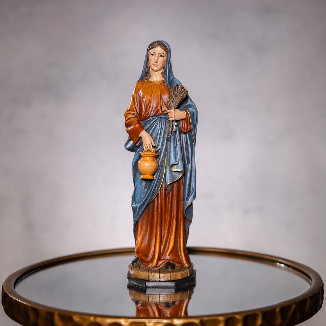 Statue - Kitchen Madonna - Resin/Color - 9.25"