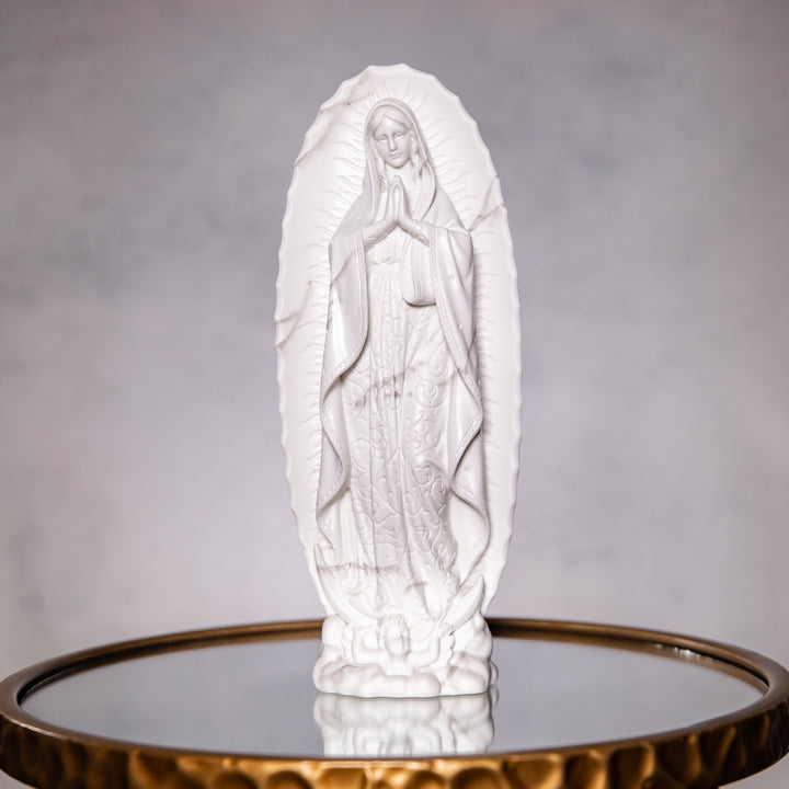 Statue - OLG - Marble Look - Resin - 9.75" H