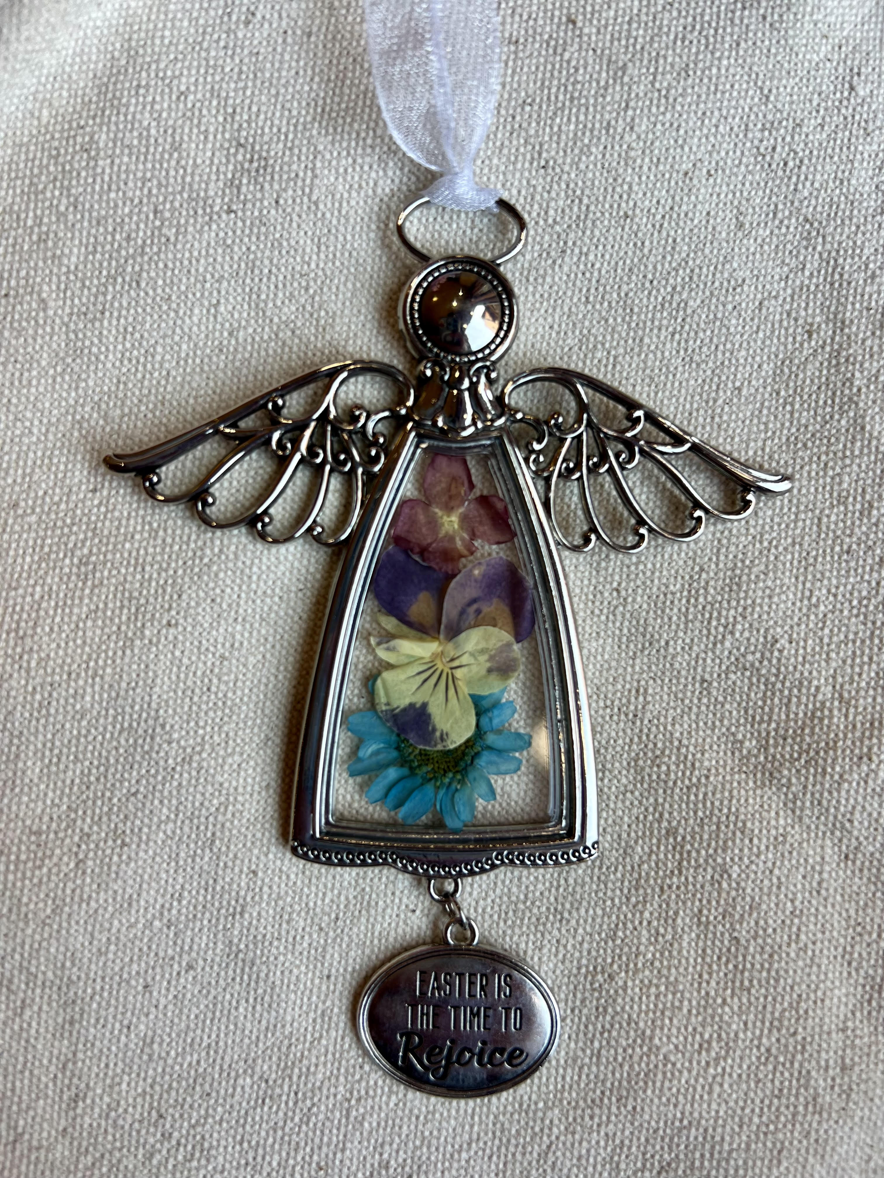 Pressed Flower Ornament